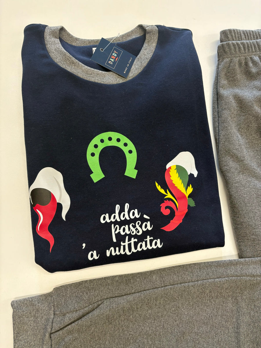 Pigiama ‘Adda passà a nuttata!’