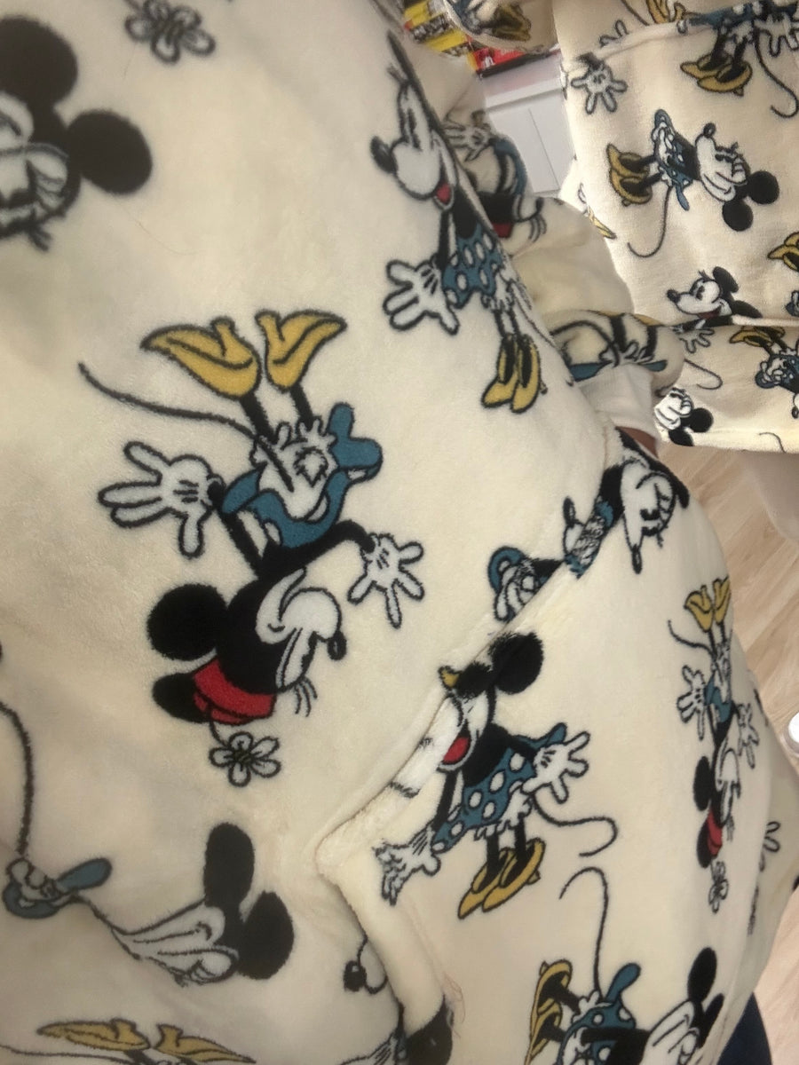 Poncho Disney